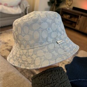 Coach signature print reversible blue and pink bucket hat